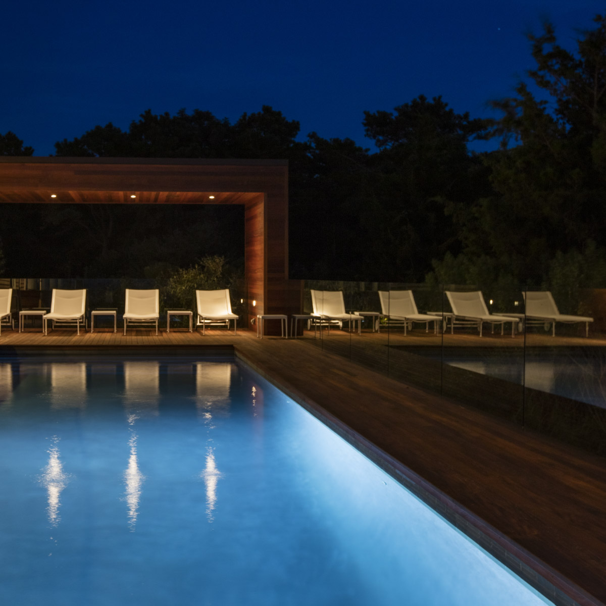 Photo of construction by Ronald Webb Builder.